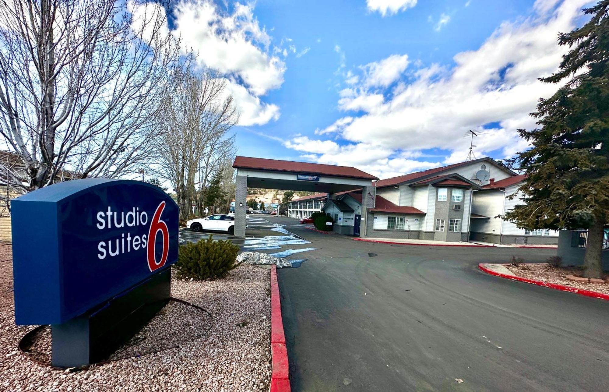 Studio 6 Flagstaff Az Luaran gambar